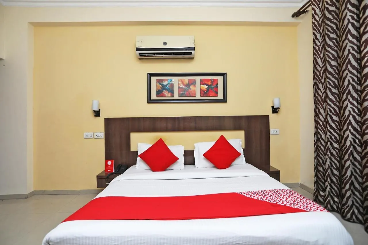 Hotel Oyo 357 Amazing Suites Gurgáon