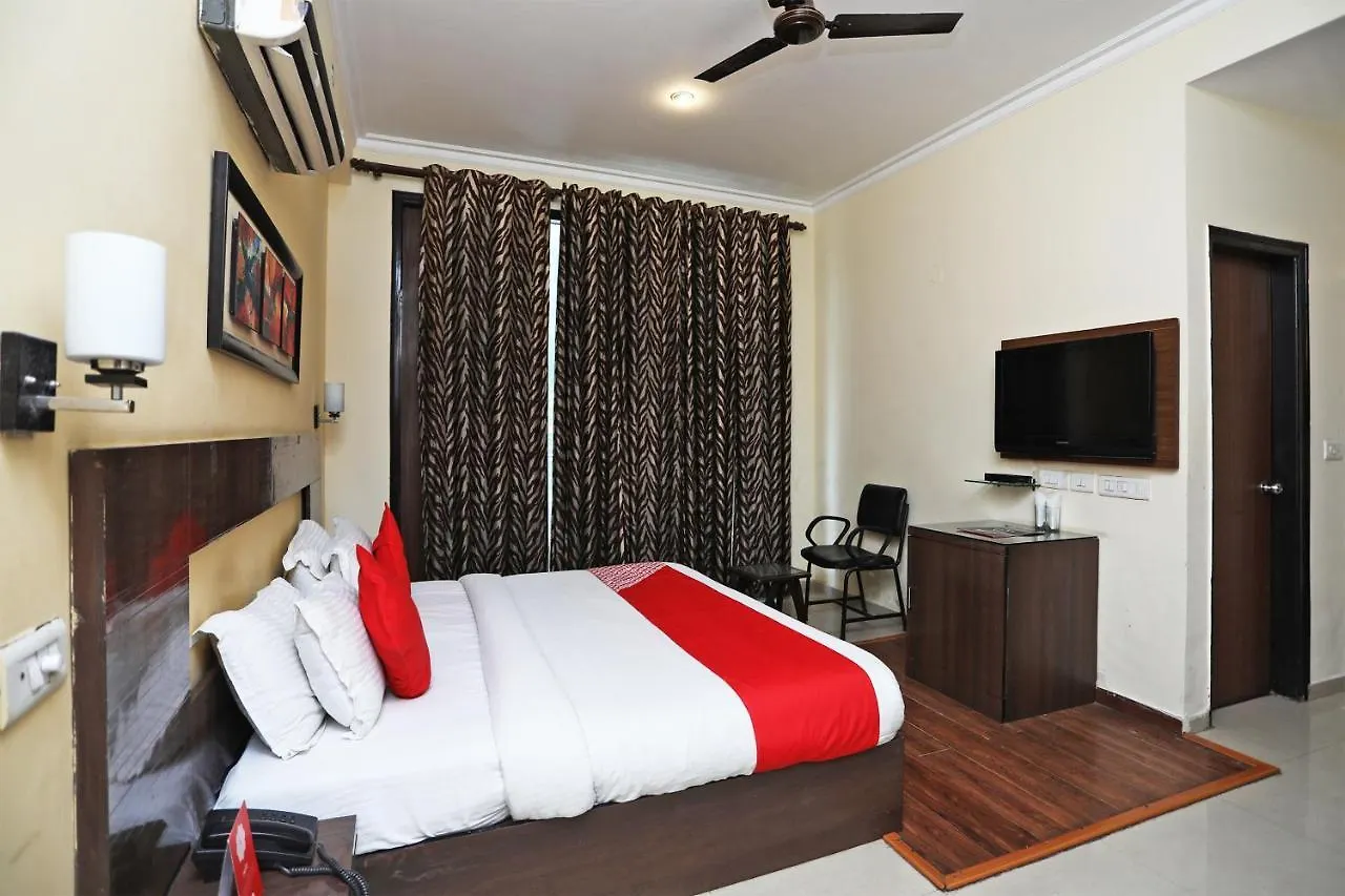 Oyo 357 Amazing Suites Gurgáon