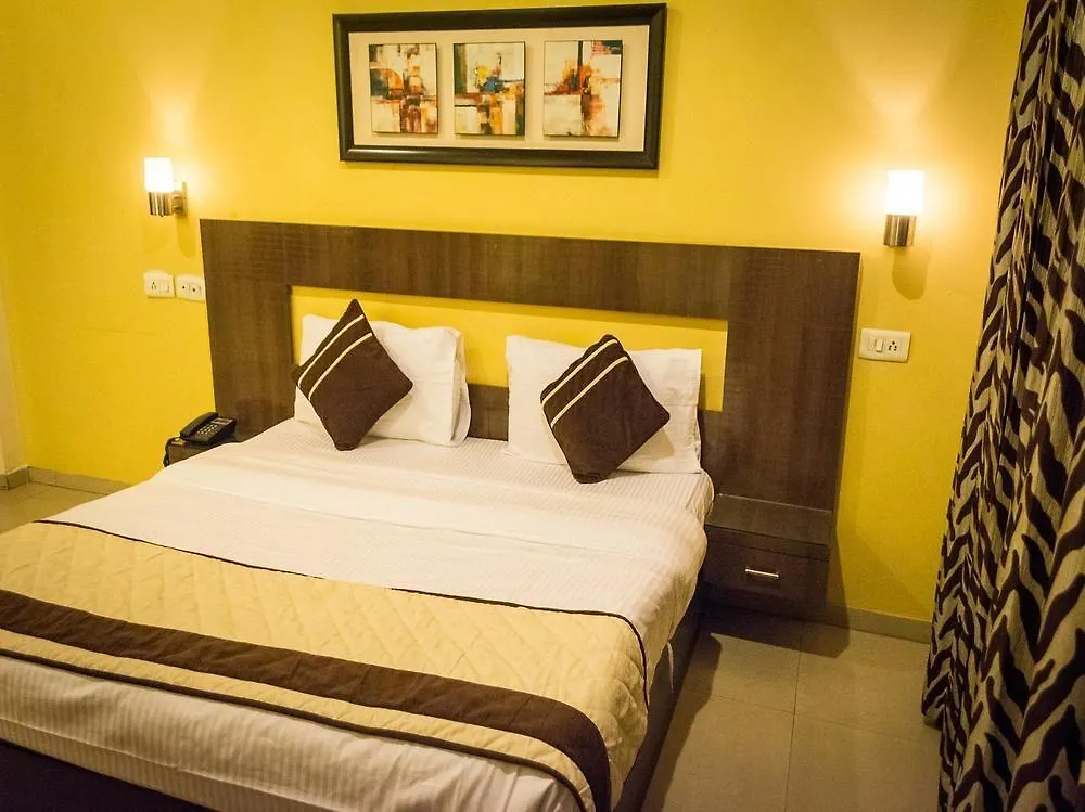 Oyo 357 Amazing Suites Gurgaon 3*,