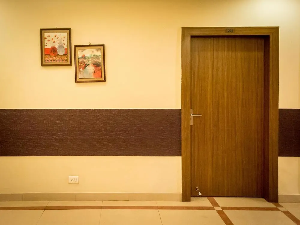 Oyo 357 Amazing Suites Gurgaon