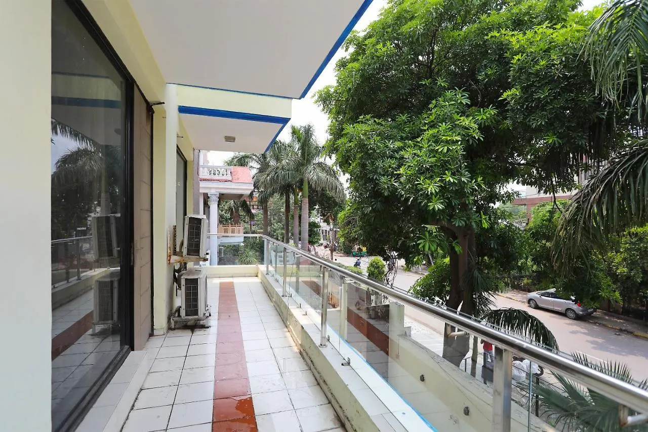 Hotel Oyo 357 Amazing Suites Gurgaon