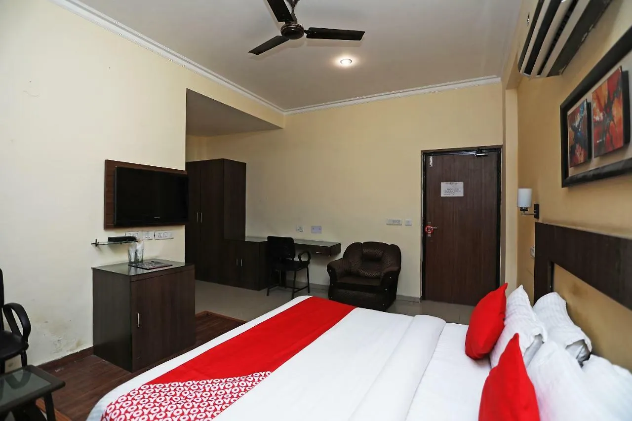 *** Hotel Oyo 357 Amazing Suites Gurgaon Índia